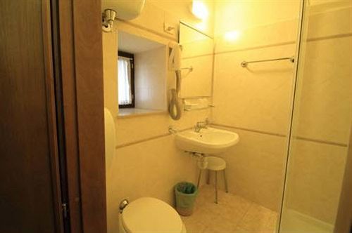 Windsor Savoia 3*